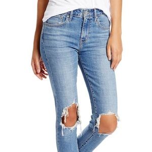 Levi’s 721 High Rise Skinny Jean